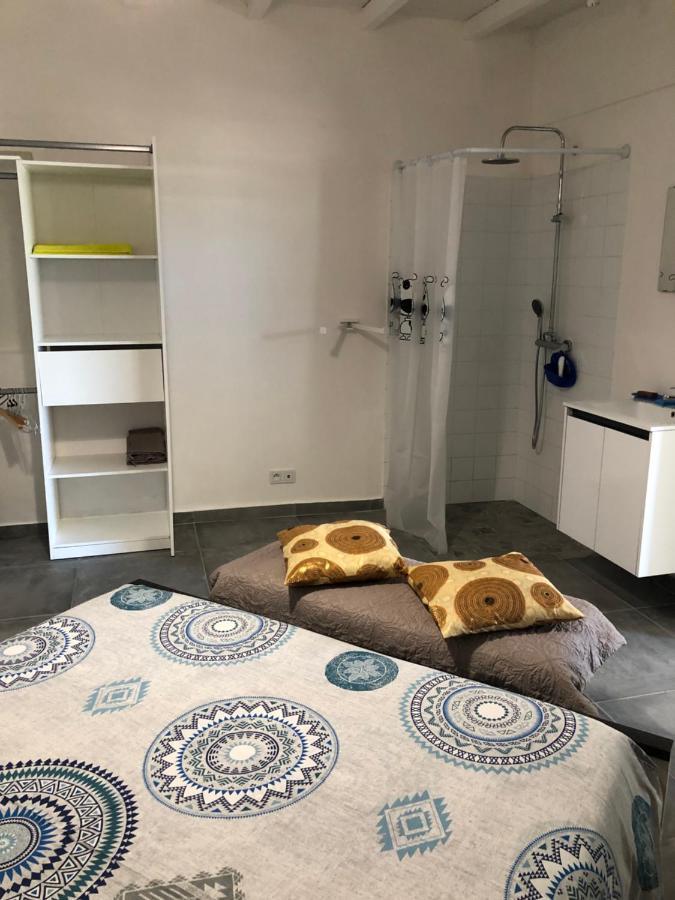 Chambres D'Hote Belcourt 1 Baie Mahault Eksteriør billede