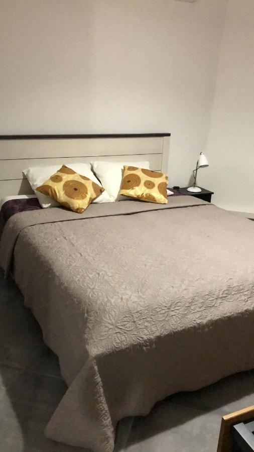 Chambres D'Hote Belcourt 1 Baie Mahault Eksteriør billede